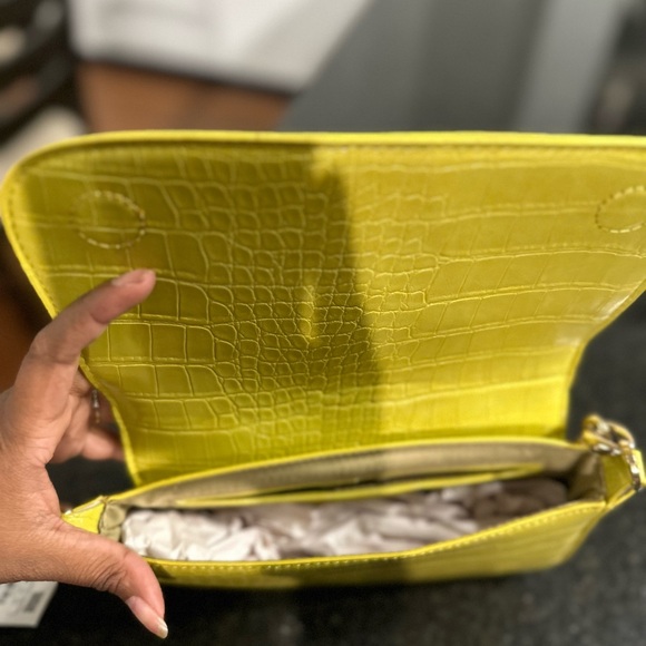 ZARA yellow shoulder bag - Picture 2 of 4